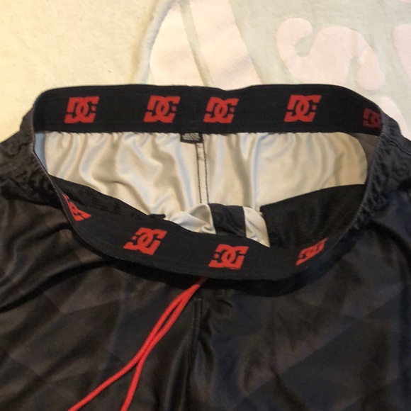 DC Shoes- Black and Red Shorts - Picture 2 of 5
